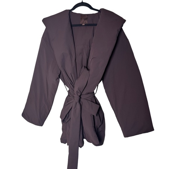 NWOT Nike x SKIMS Woven Nylon Wrap Coat Umber Brown Hooded Belted Jacket  Size M - Picture 2 of 10